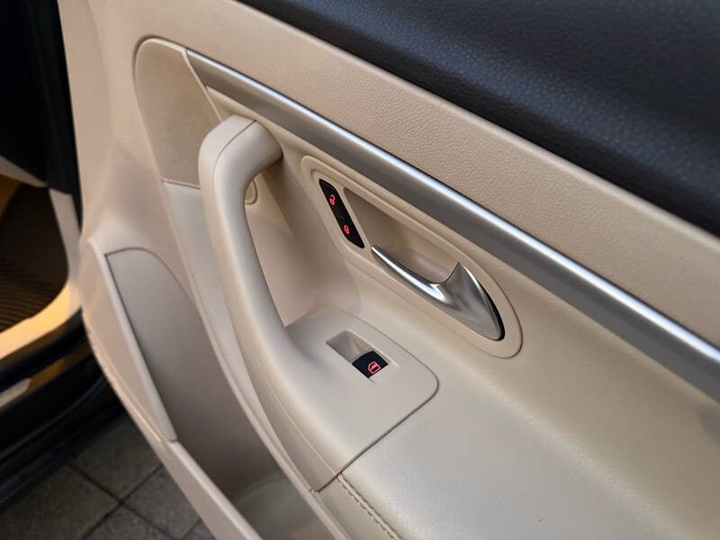 2012 Volkswagen Eos Komfort SULEV