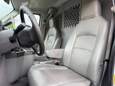 2014 Ford E-Series E-150