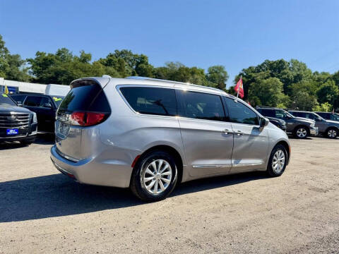 2019 Chrysler Pacifica Touring L