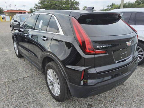 2024 Cadillac XT4 Luxury