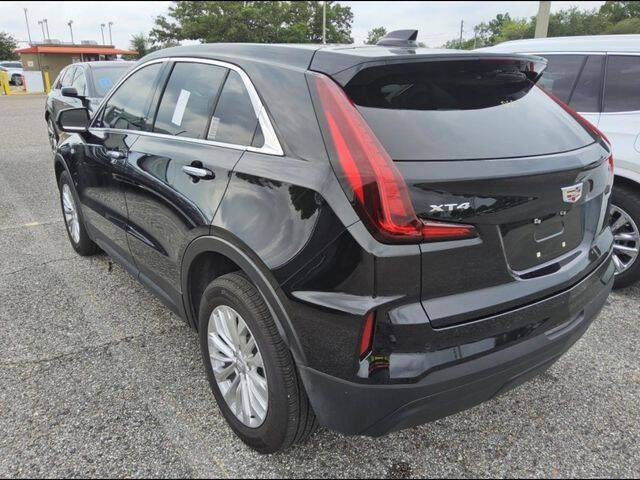 2024 Cadillac XT4 Luxury