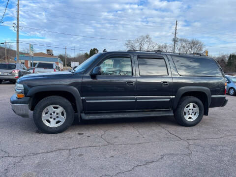2006 Chevrolet Suburban for sale at RIVERSIDE AUTO SALES in Sioux City IA
