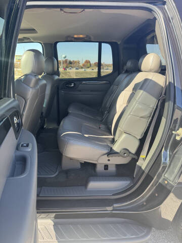 2004 GMC Envoy XUV SLT