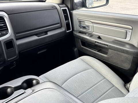 2024 RAM 1500 Classic