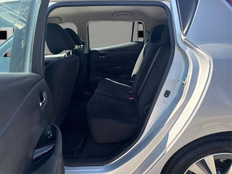 2017 Nissan LEAF SV