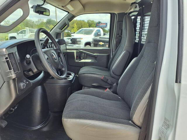 2024 GMC Savana 2500