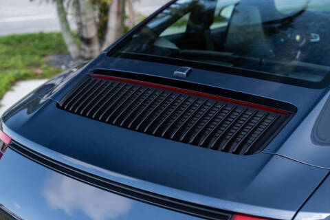 2017 Porsche 911 Carrera GTS