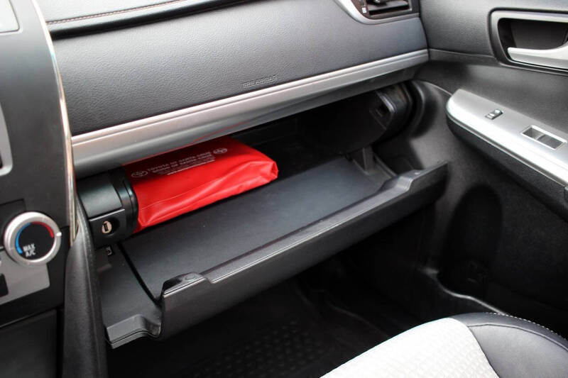 2013 Toyota Camry SE