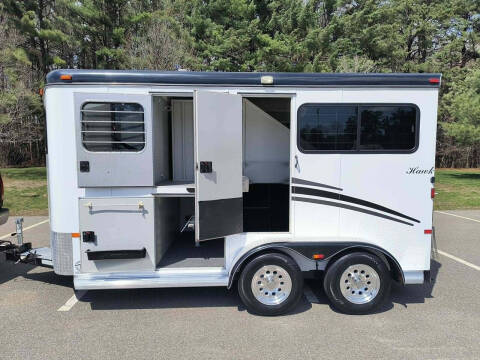 2014 Hawk 104