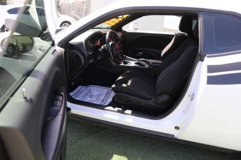 2019 Dodge Challenger SXT