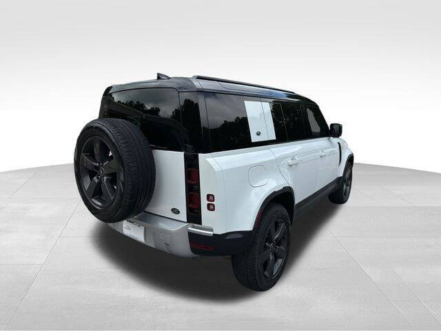 2022 Land Rover Defender 110 S