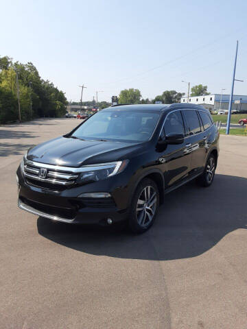 2017 Honda Pilot for sale at Ol Mac Motors in Topeka KS