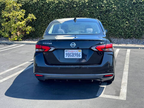 2020 Nissan Versa SV