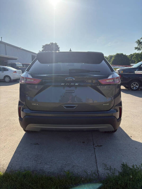 2022 Ford Edge