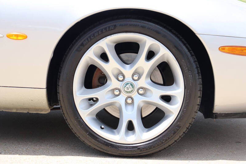 2004 Jaguar XK-Series XK8