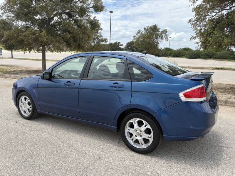 2009 Ford Focus SES