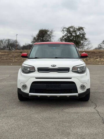 2017 Kia Soul +