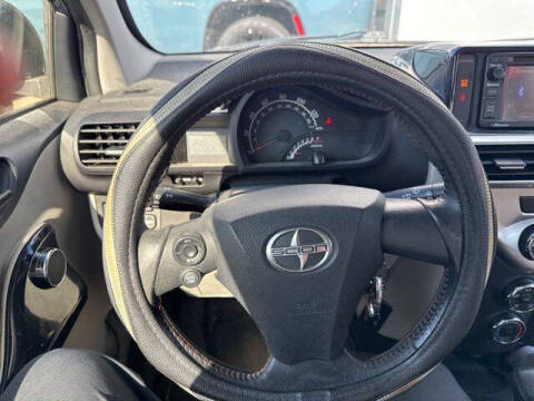 2014 Scion iQ