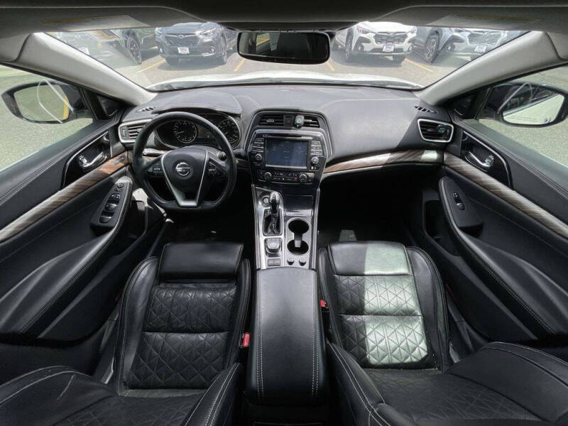 2016 Nissan Maxima Platinum
