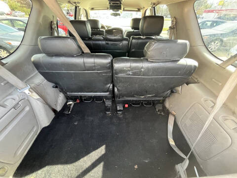 2003 Toyota Sequoia SR5
