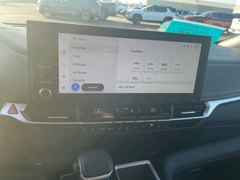 2025 Toyota Sienna Platinum 7-Passenger