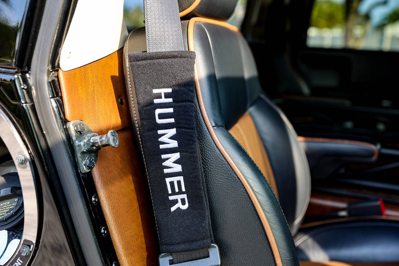 2004 HUMMER H1 109