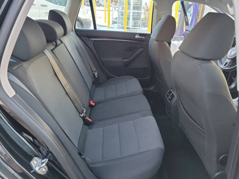 2012 Volkswagen Jetta SportWagen S PZEV