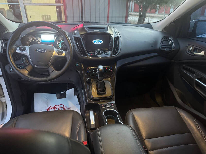 2016 Ford Escape Titanium