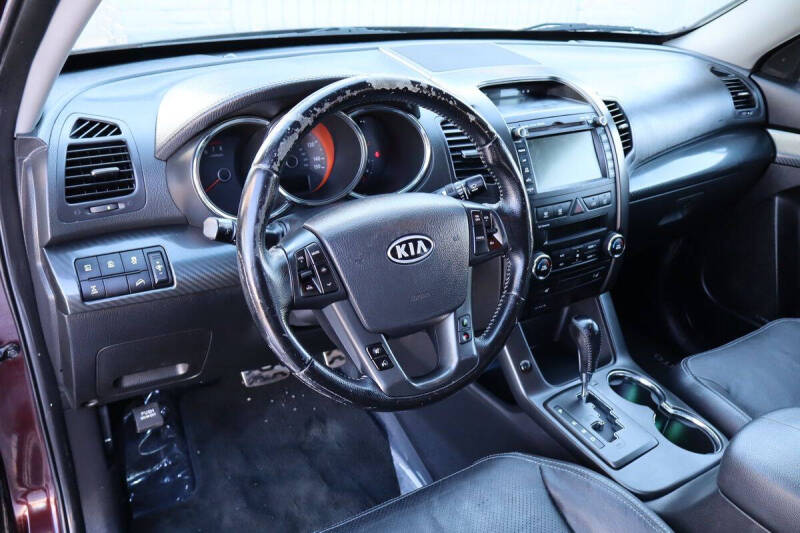 2011 Kia Sorento SX