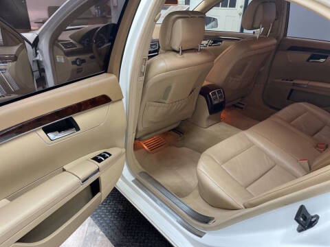 2010 Mercedes-Benz S-Class S 550 4MATIC