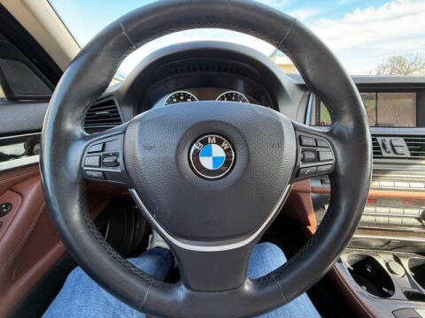 2015 BMW 5 Series 528i xDrive