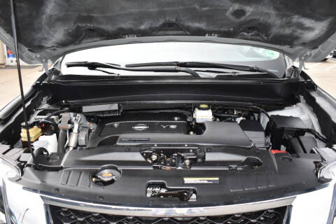 2016 Nissan Pathfinder SL