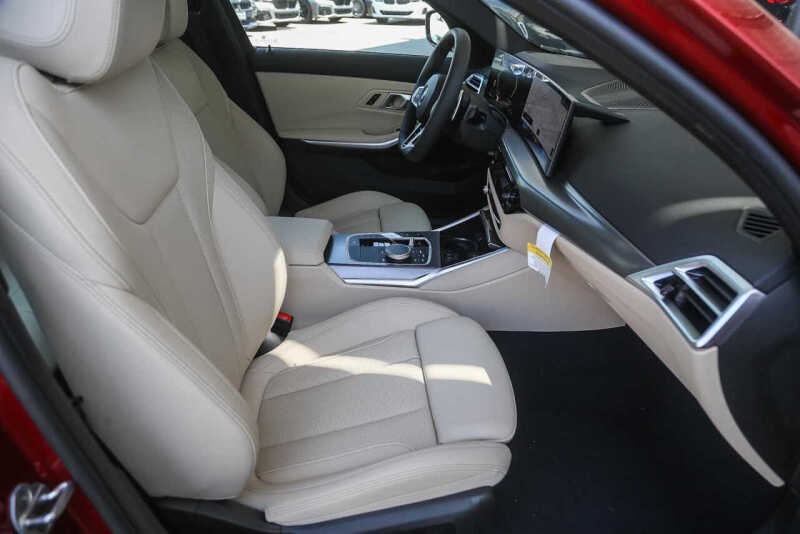 2025 BMW 3 Series 330i xDrive