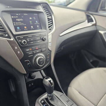 2017 Hyundai Santa Fe Sport 2.4L