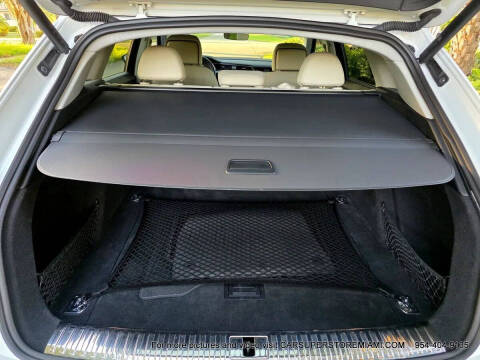 2021 Audi e-tron quattro Premium