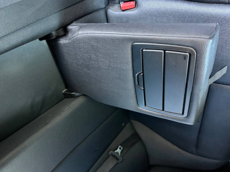 2018 BMW 3 Series 320i