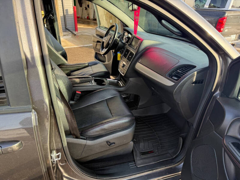 2017 Dodge Grand Caravan GT