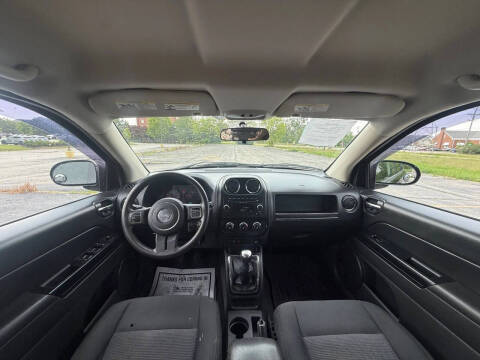 2012 Jeep Compass Sport