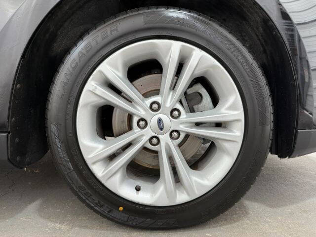 2016 Ford Taurus SEL