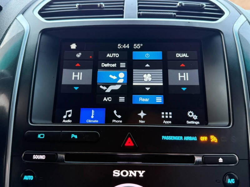 2017 Ford Explorer Sport