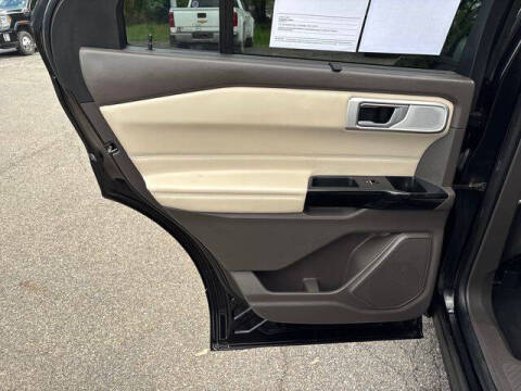 2021 Ford Explorer Platinum