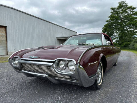 1961 Ford Thunderbird