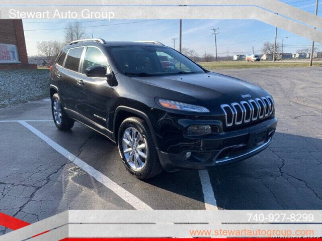 2017 Jeep Cherokee for sale at Stewart Auto Group in Pataskala, OH