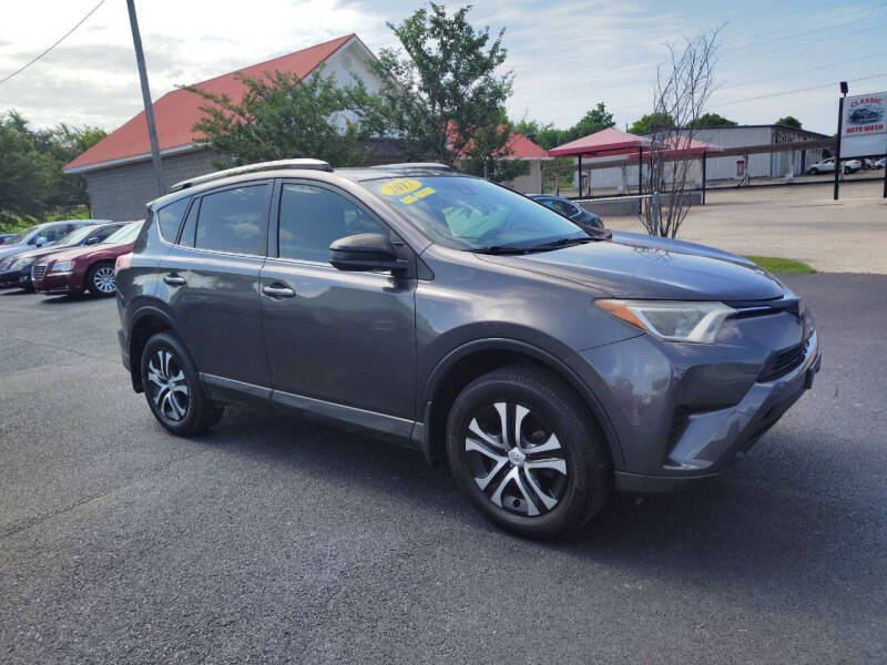 2017 Toyota RAV4 LE