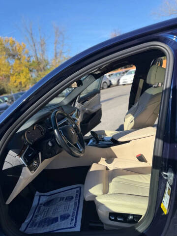 2018 BMW 5 Series 540i