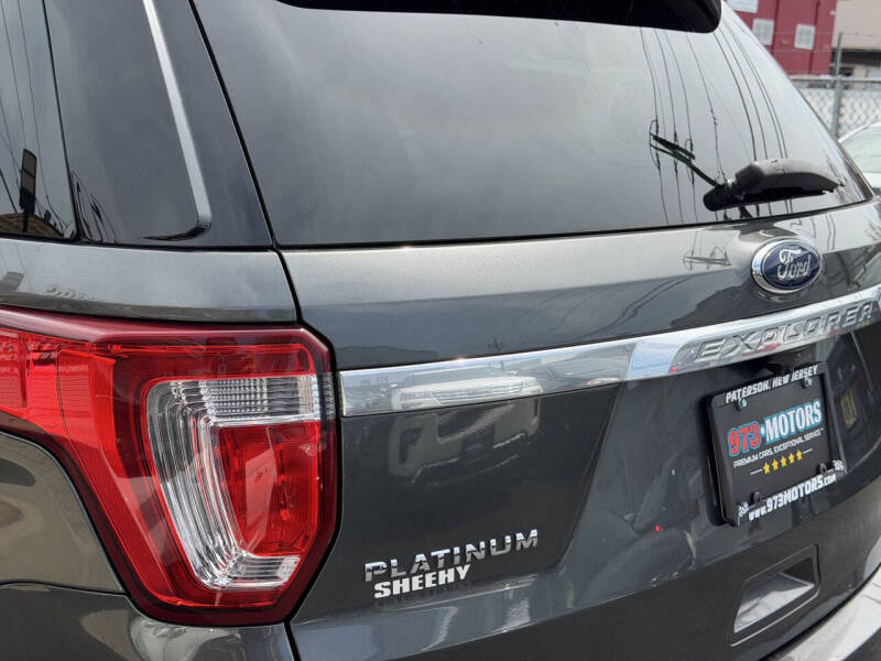 2017 Ford Explorer Platinum