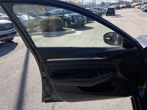 2022 Nissan Altima 2.5 SV