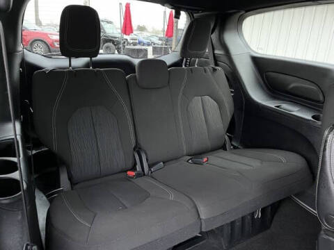 2022 Chrysler Pacifica Touring