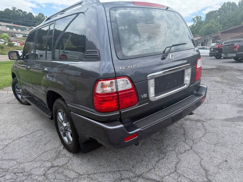 2003 Lexus LX 470