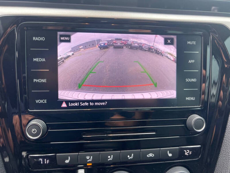 2021 Volkswagen Passat SE
